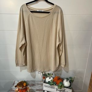 NEW w/o tags CHIC SOUL curved hem slouchy dolman tunic, beige thermal